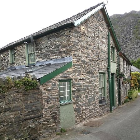 Ty Hen - Quirky Grade II Listed Cottage Blaenau Ffestiniog Εξωτερικό φωτογραφία