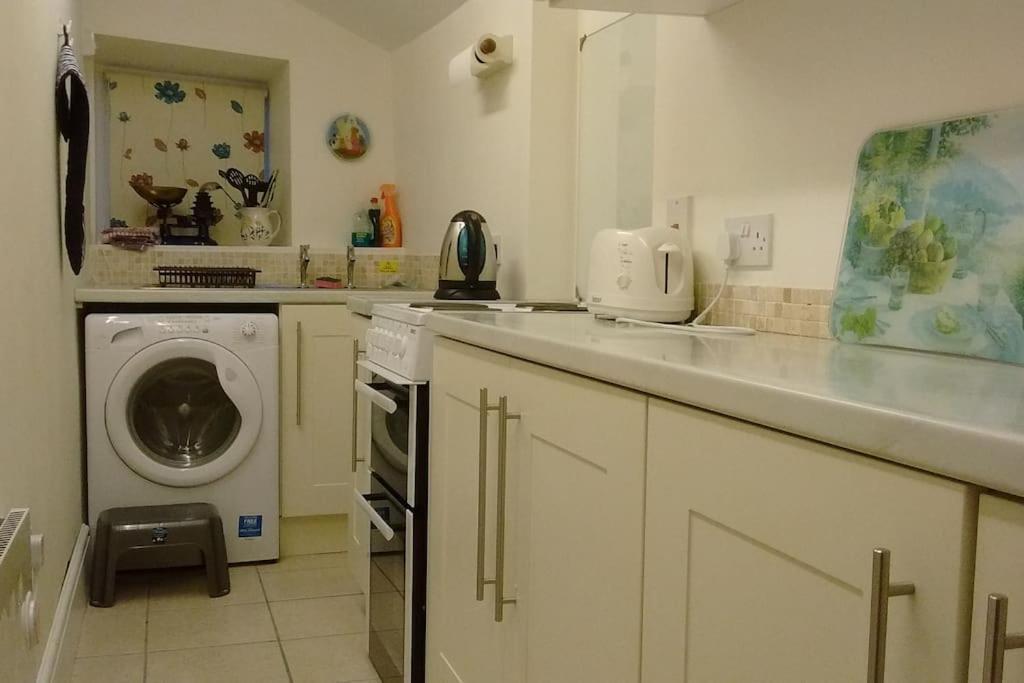Ty Hen - Quirky Grade II Listed Cottage Blaenau Ffestiniog Εξωτερικό φωτογραφία